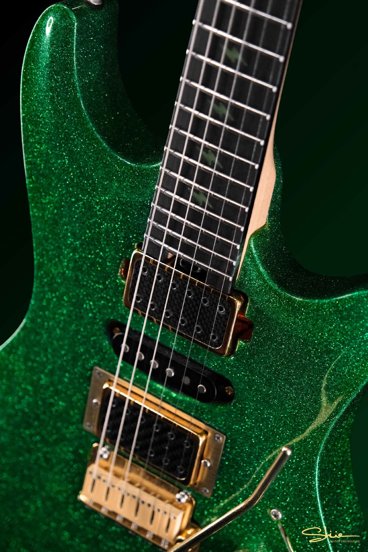 Sham Kamikaze Signature Zeus