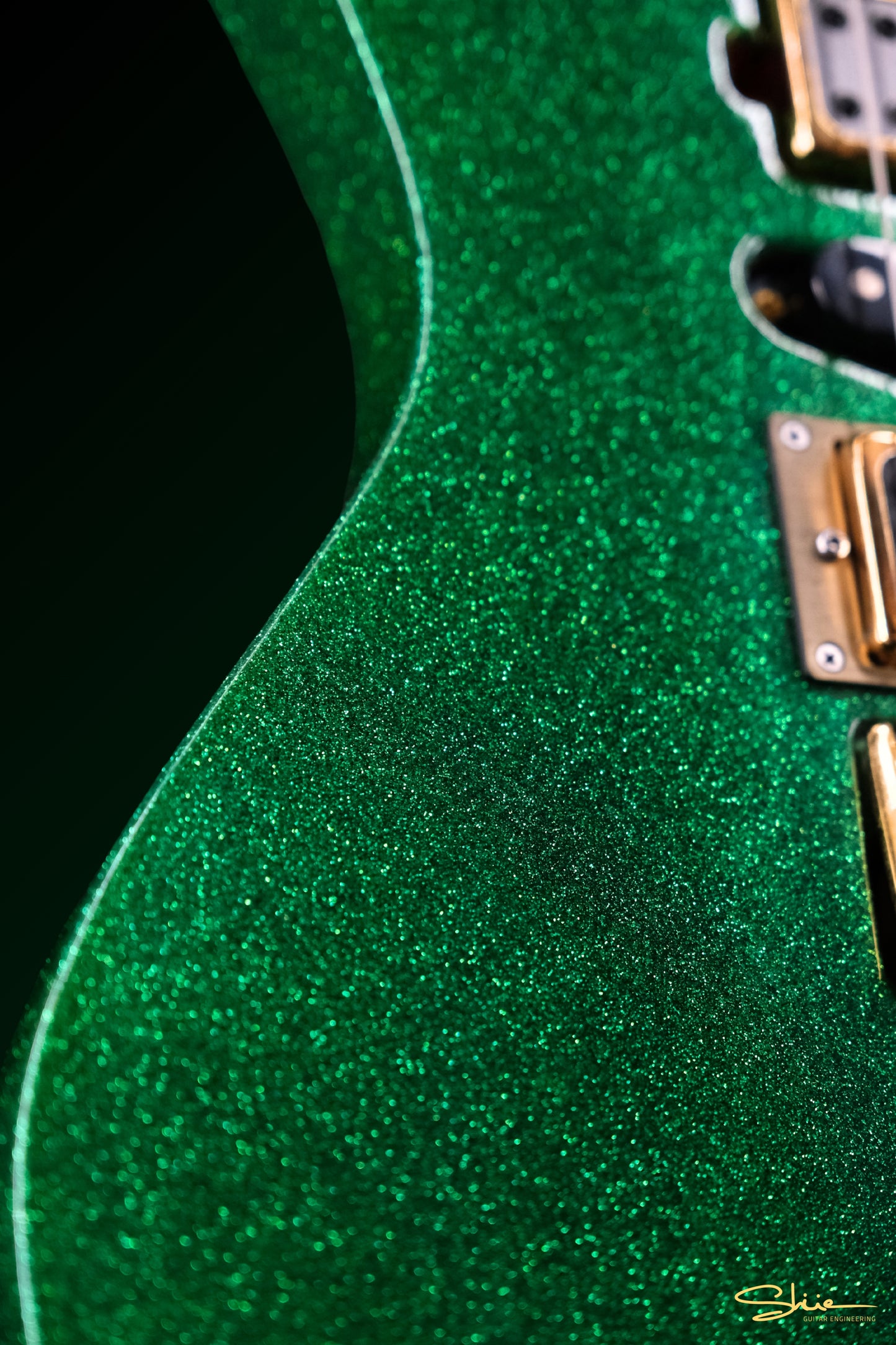 Sham Kamikaze Signature Zeus