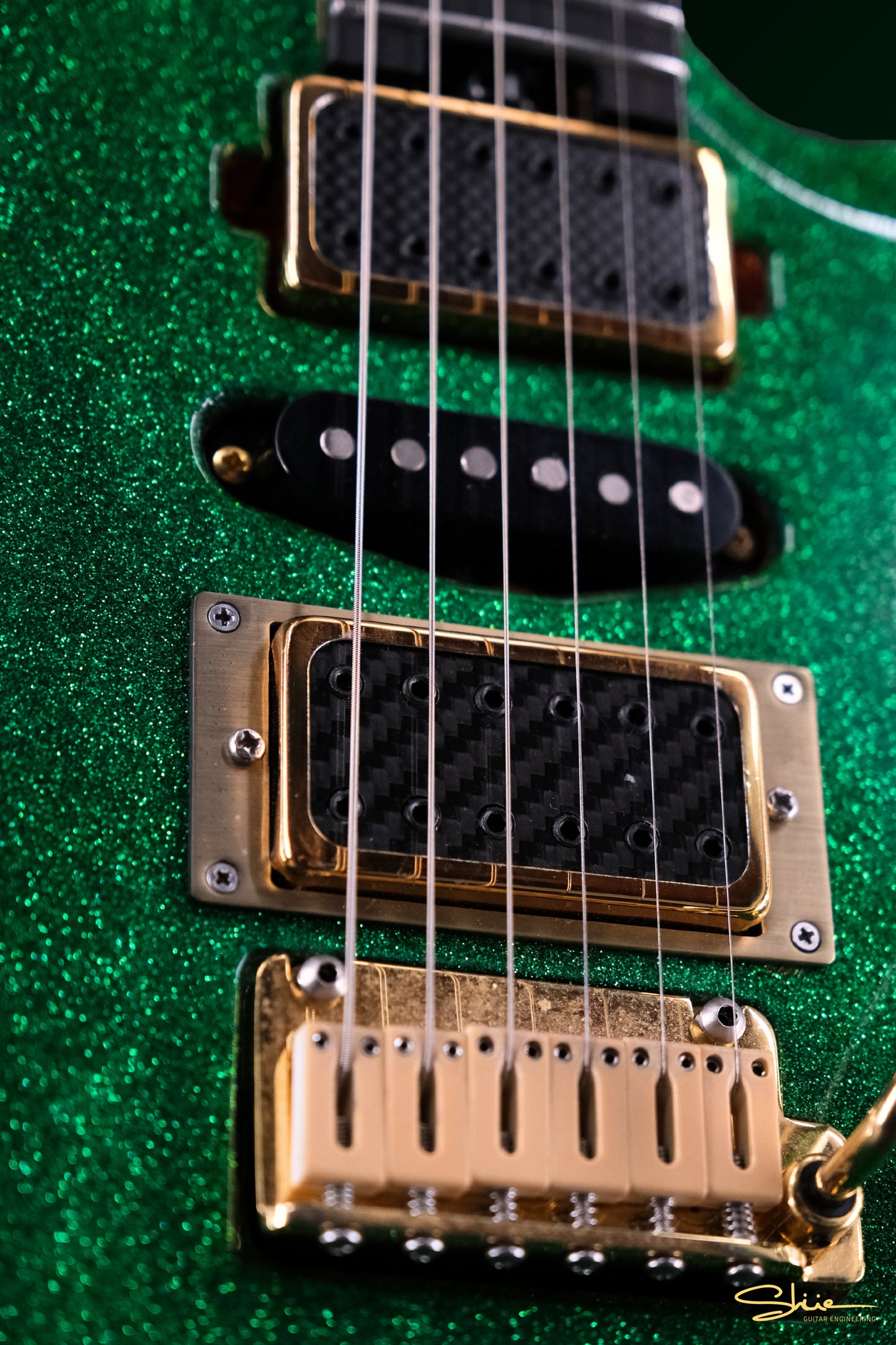 Sham Kamikaze Signature Zeus