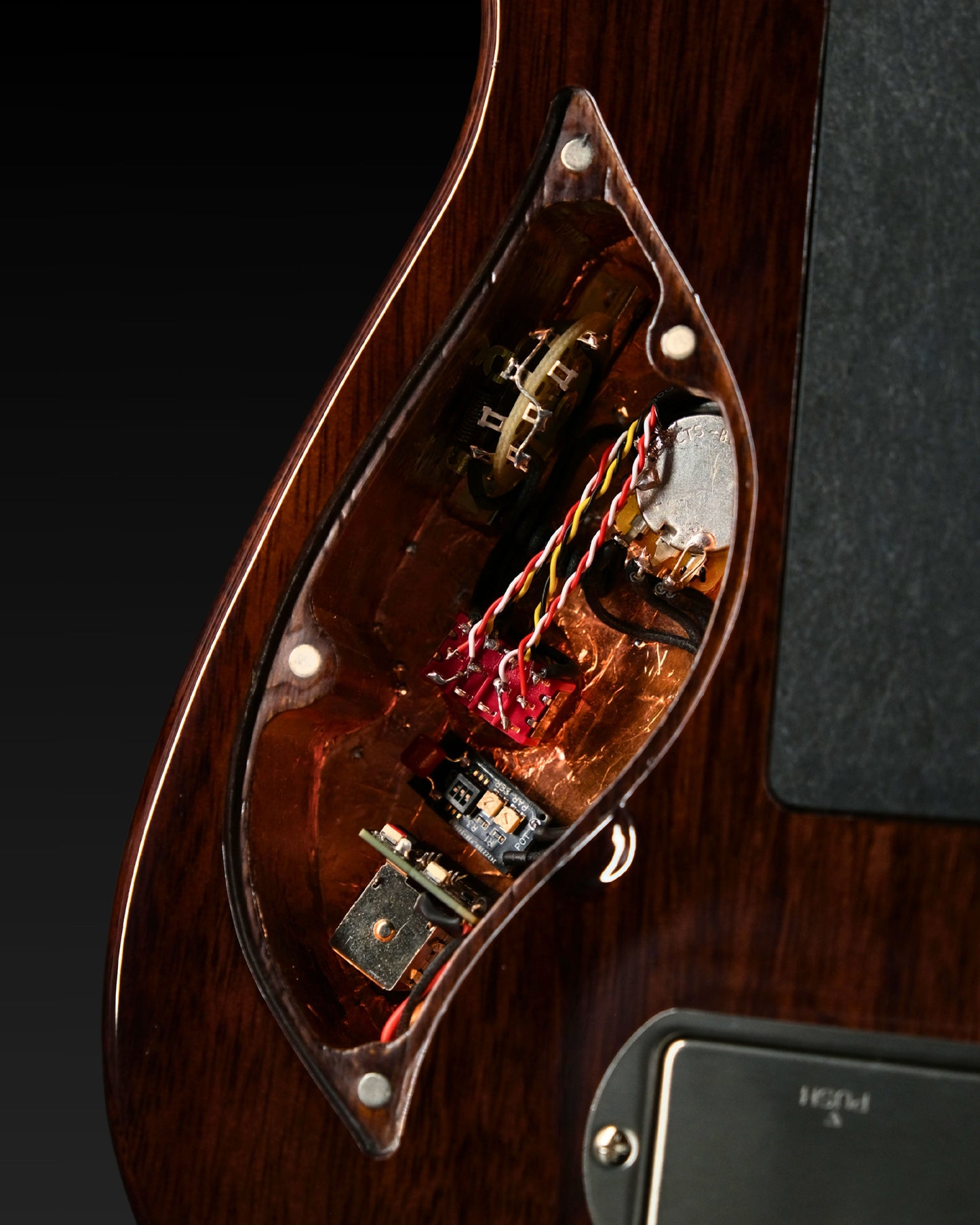 Alex G. Lim Signature Modern DT