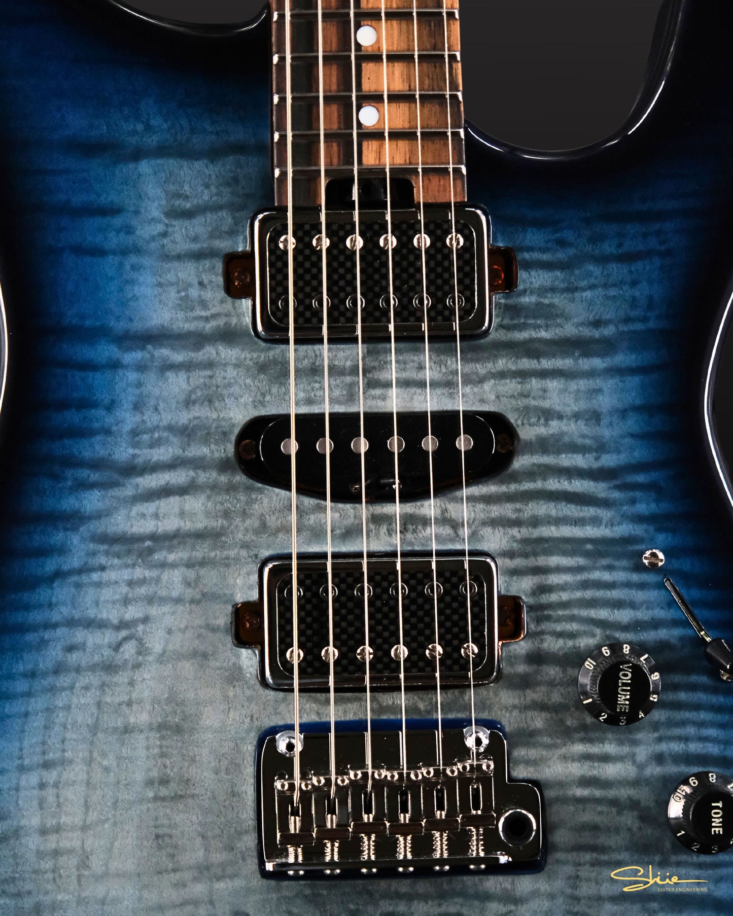 Jon Koh Signature 'GUINEVERE'