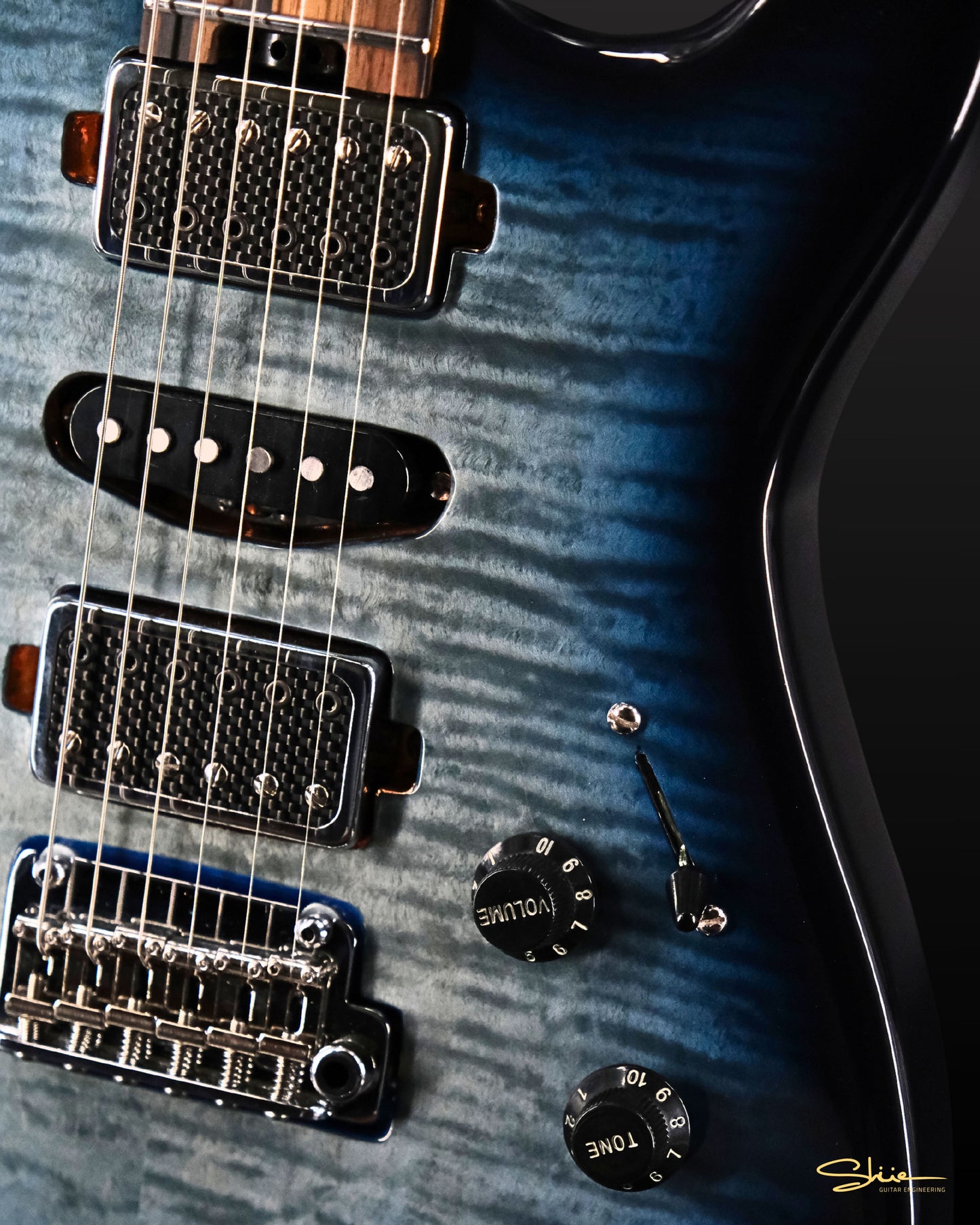 Jon Koh Signature 'GUINEVERE'