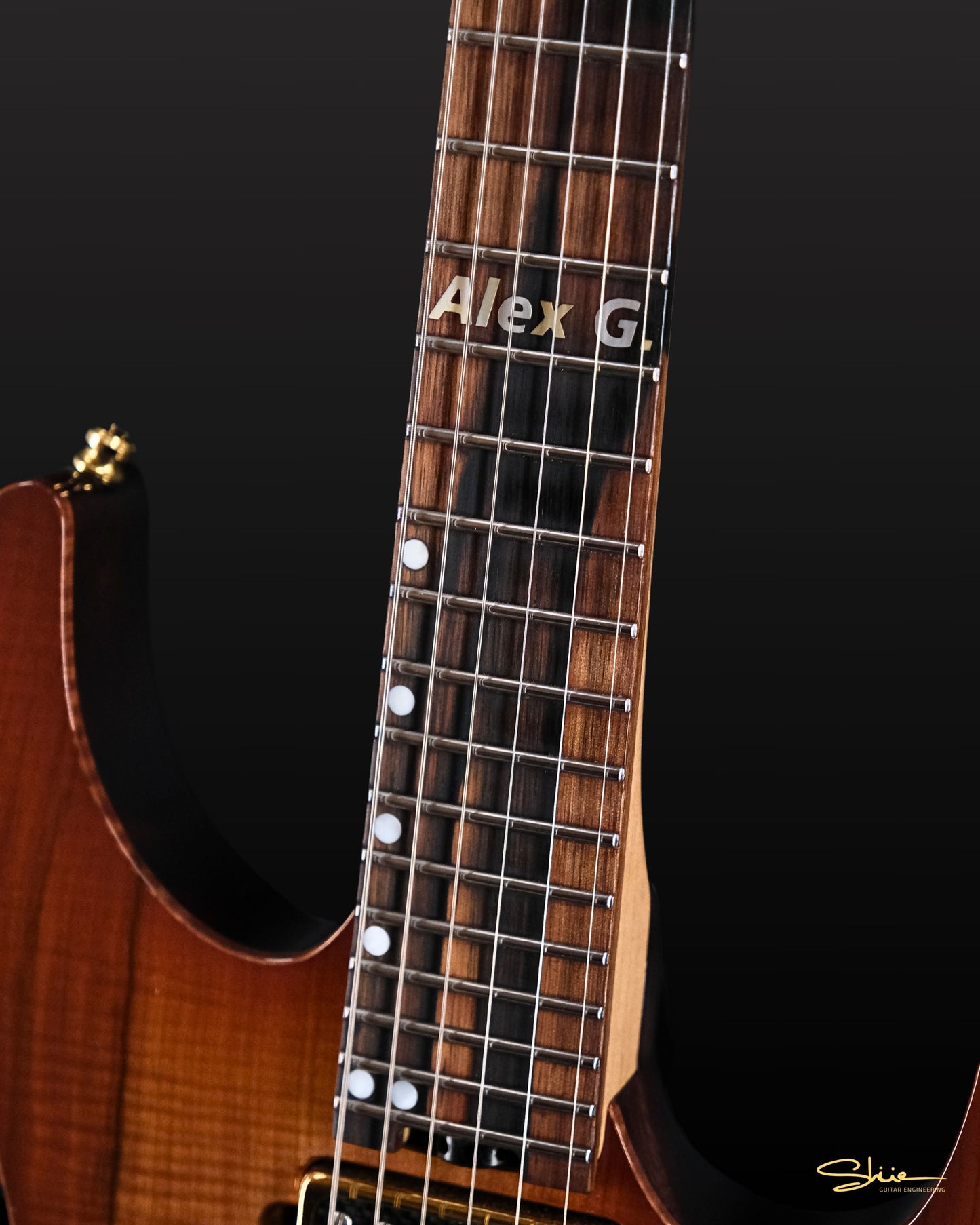 Alex G. Lim Signature Modern DT