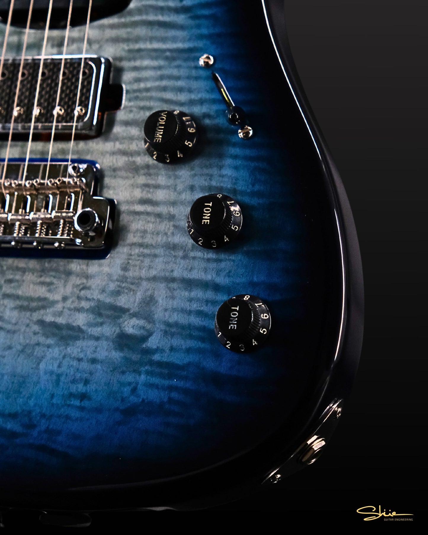 Jon Koh Signature 'GUINEVERE'