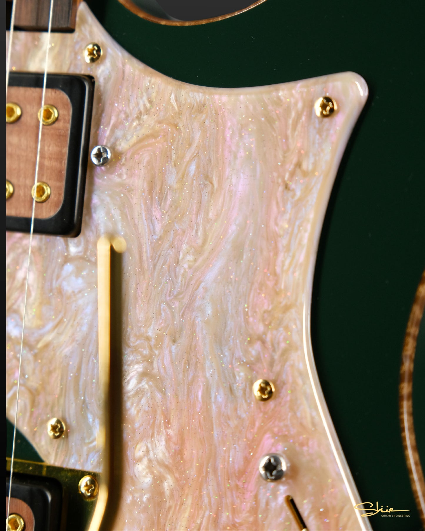 (NEW) Kenyon Reed Signature 'The Forest'