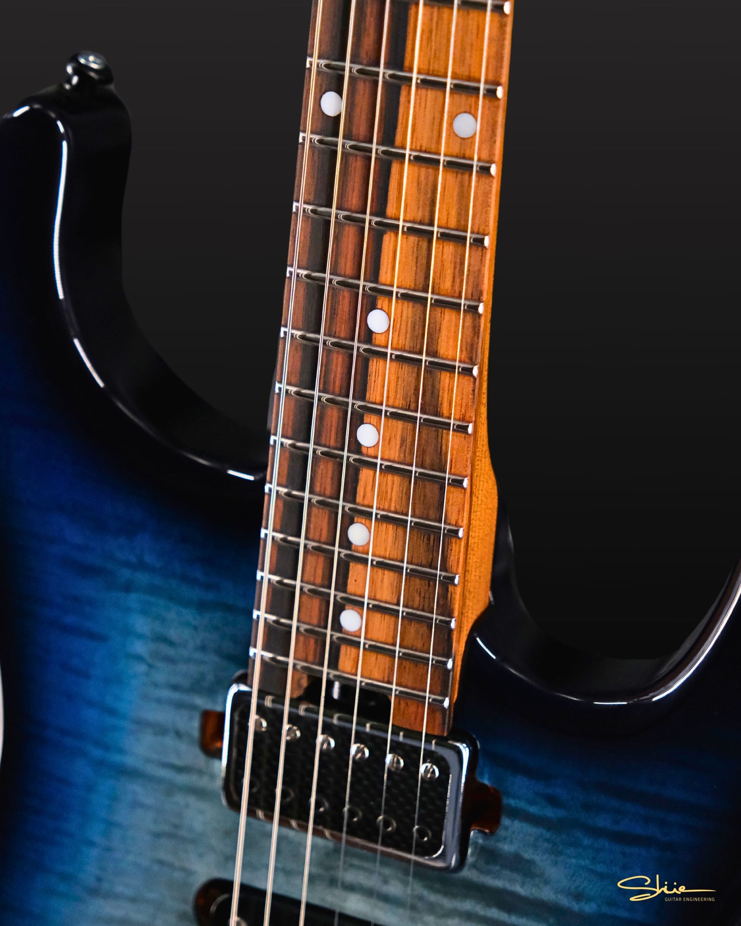 Jon Koh Signature 'GUINEVERE'